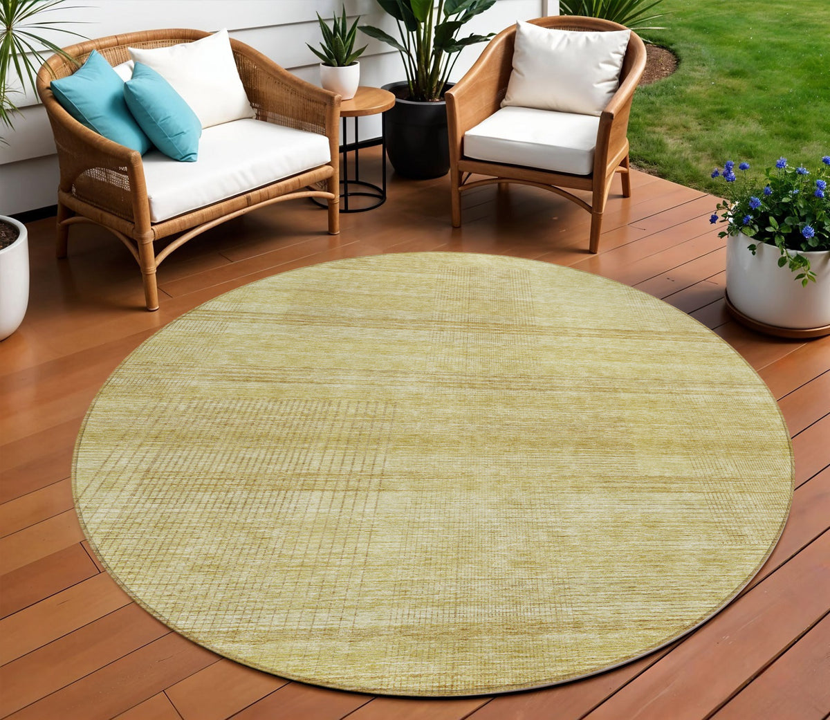 8' Gold Wheat And Beige Round Striped Washable Indoor Outdoor Area Rug