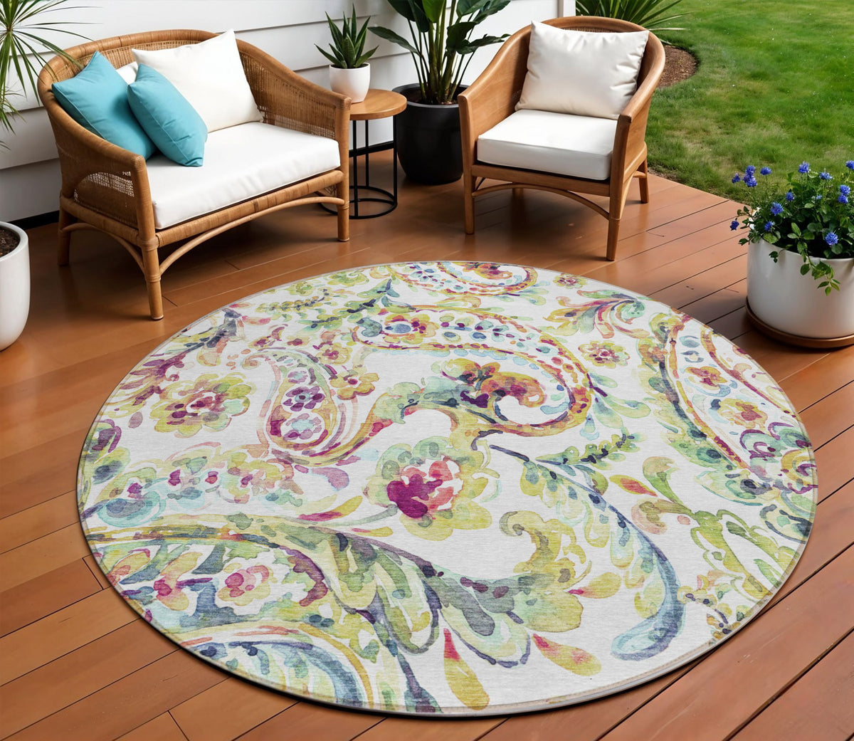 8' Ivory Fern Green And Artichoke Green Round Paisley Washable Indoor Outdoor Area Rug