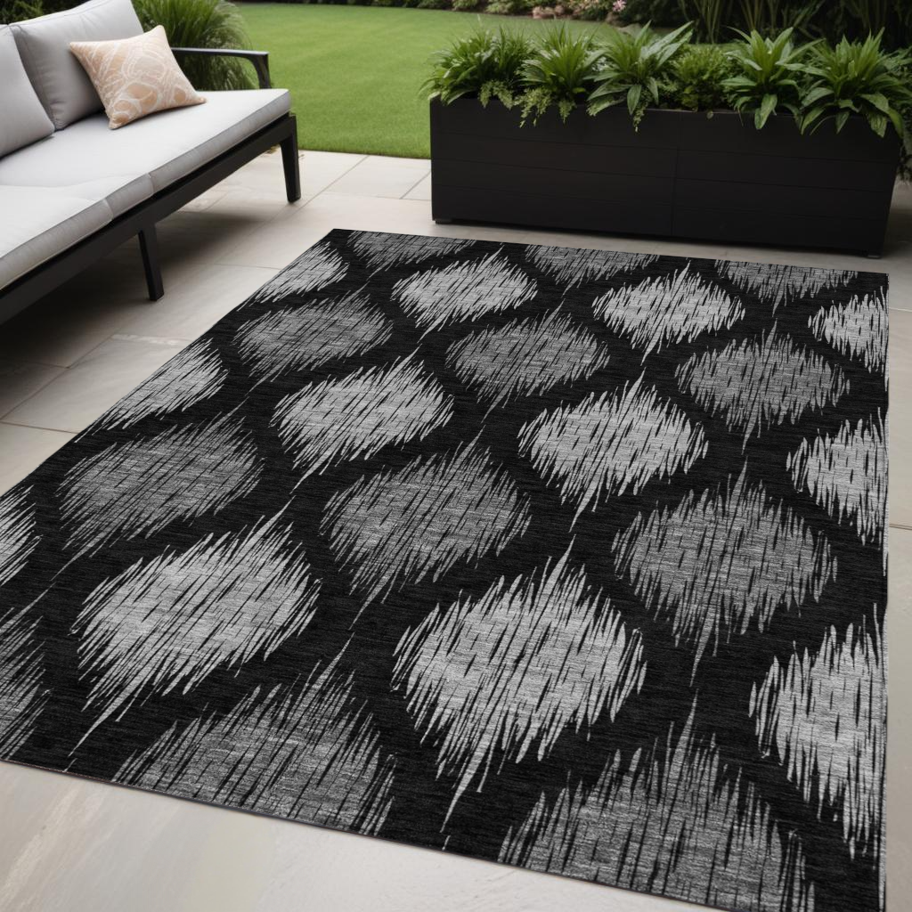 5' X 8' Black Silver And Gray Ikat Washable Indoor Outdoor Area Rug