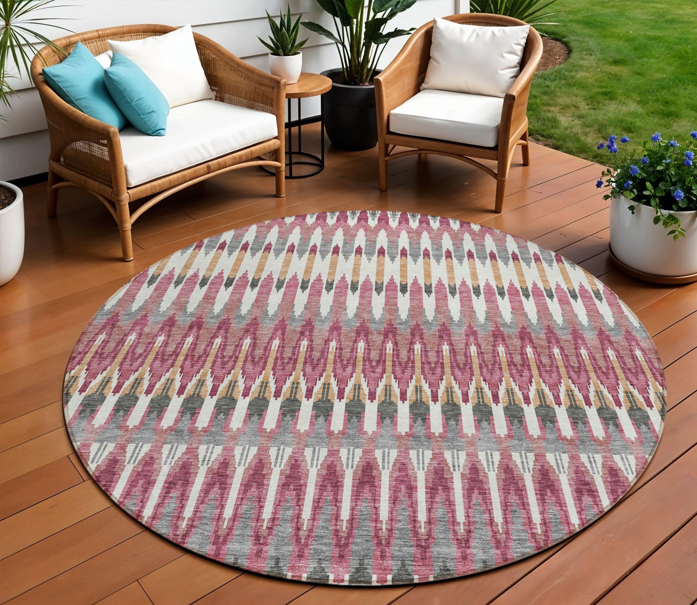 8' Mauve Merlot And Ivory Round Southwestern Washable Indoor Outdoor Area Rug