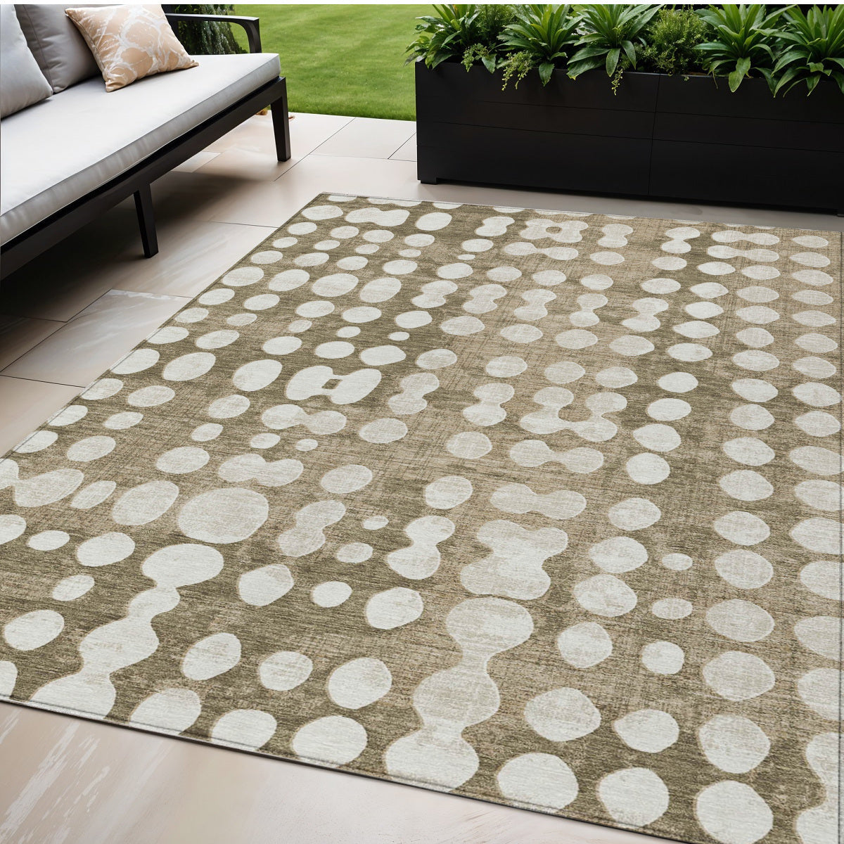 5' X 8' Taupe And Ivory Abstract Washable Indoor Outdoor Area Rug