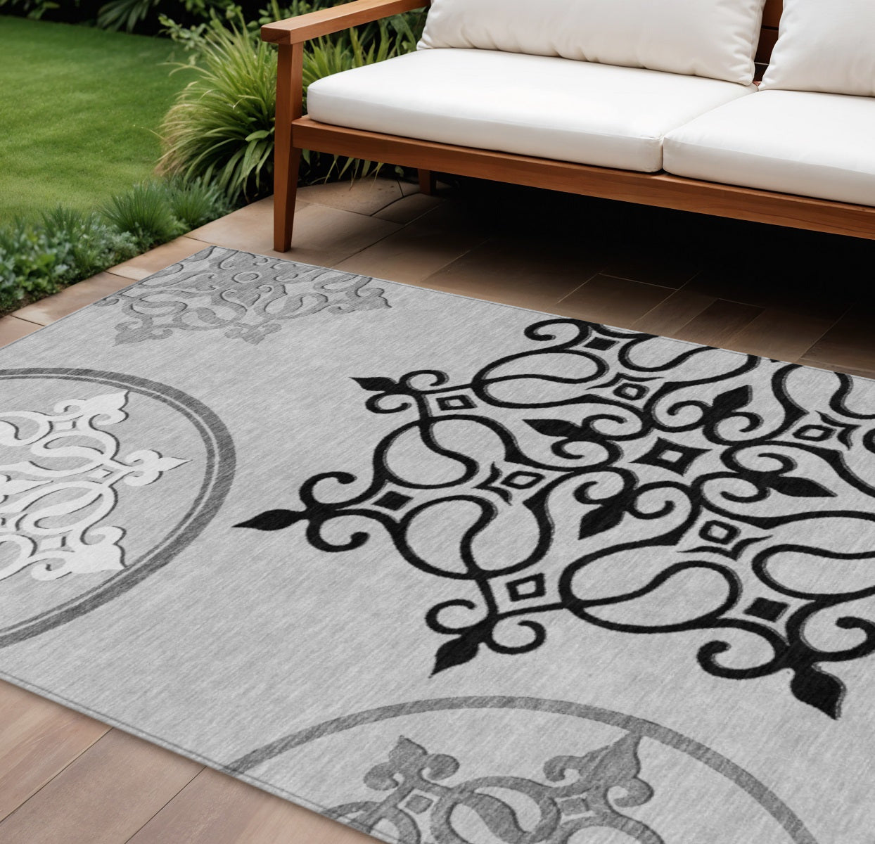 8 X 10 Gray Black And White Floral Medallion Washable Indoor Outdoor Area Rug