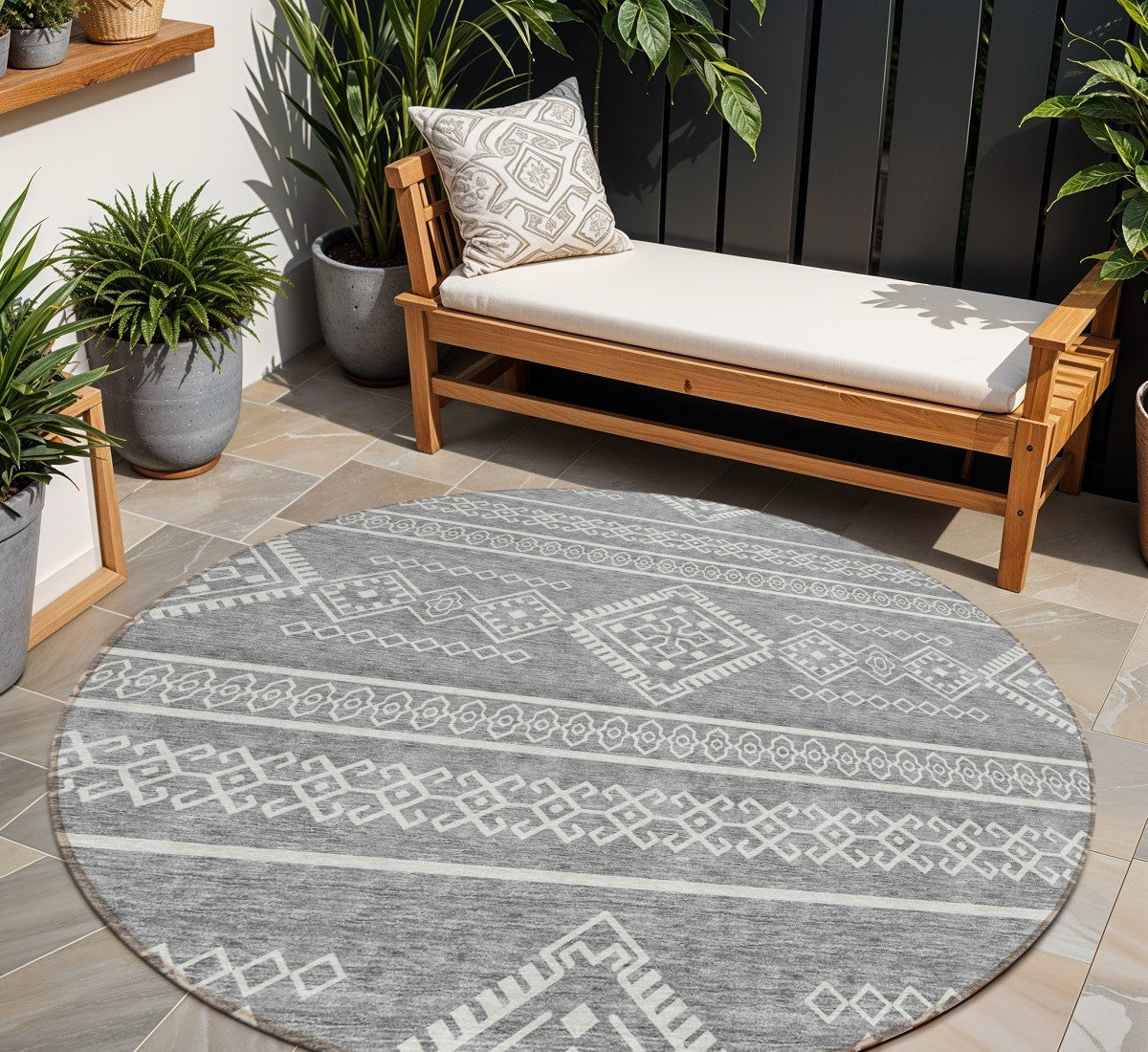 8' Gray And Ivory Round Southwestern Washable Indoor Outdoor Area Rug