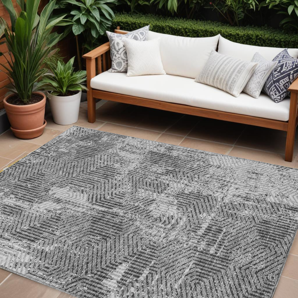 8' X 10' Gray And Charcoal Geometric Washable Indoor Outdoor Area Rug