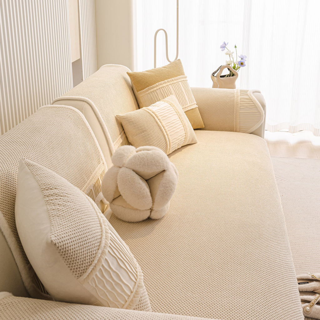 Washable Sofa Throw Pad, Non-Slip Sofa Mat Cozy Couch Slipcover with Soft Furry Trim