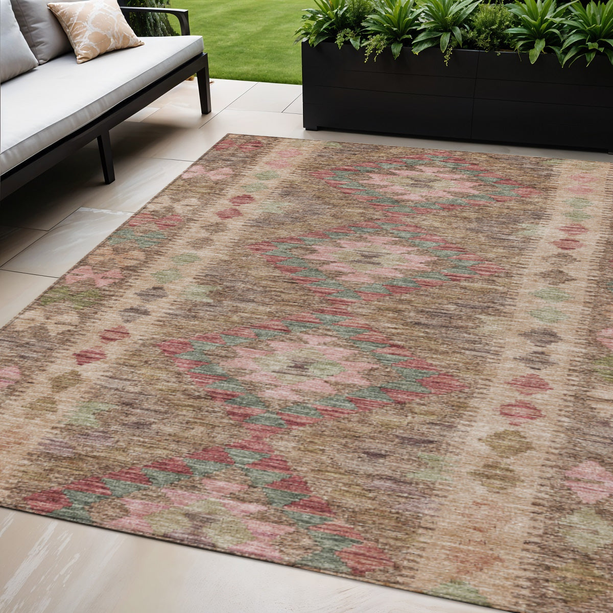 5 X 8 Brown Geometric Washable Indoor Outdoor Area Rug