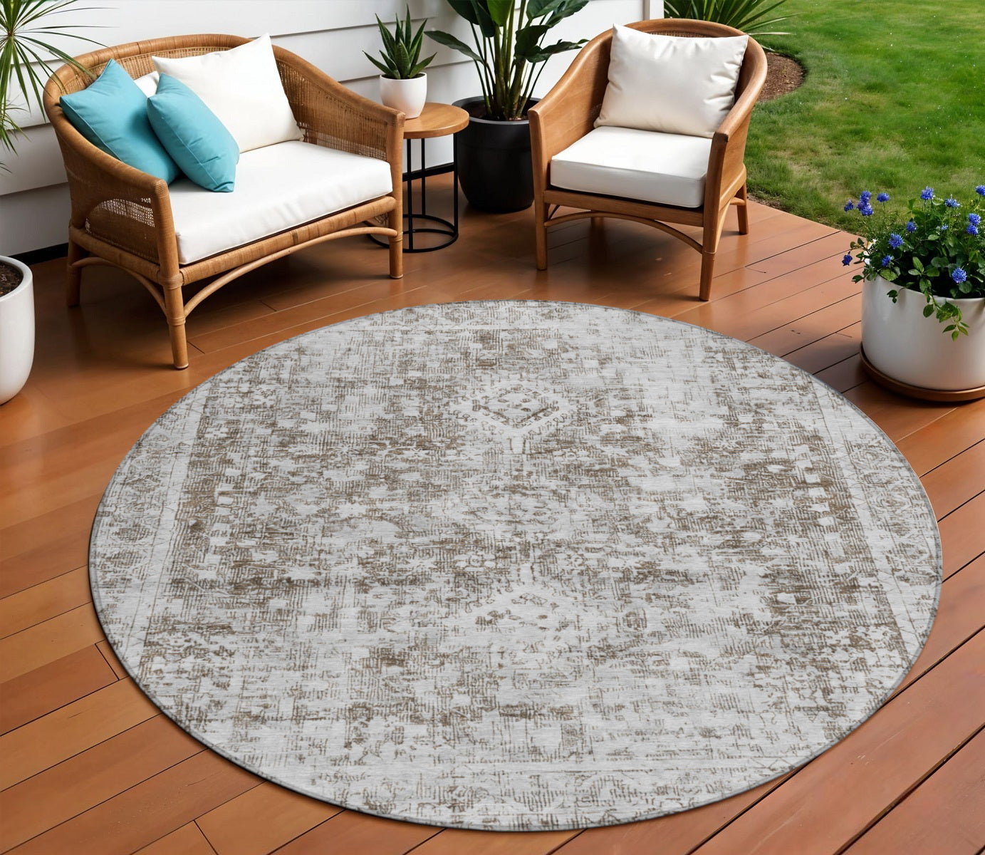 8 Chocolate Round Oriental Washable Indoor Outdoor Area Rug