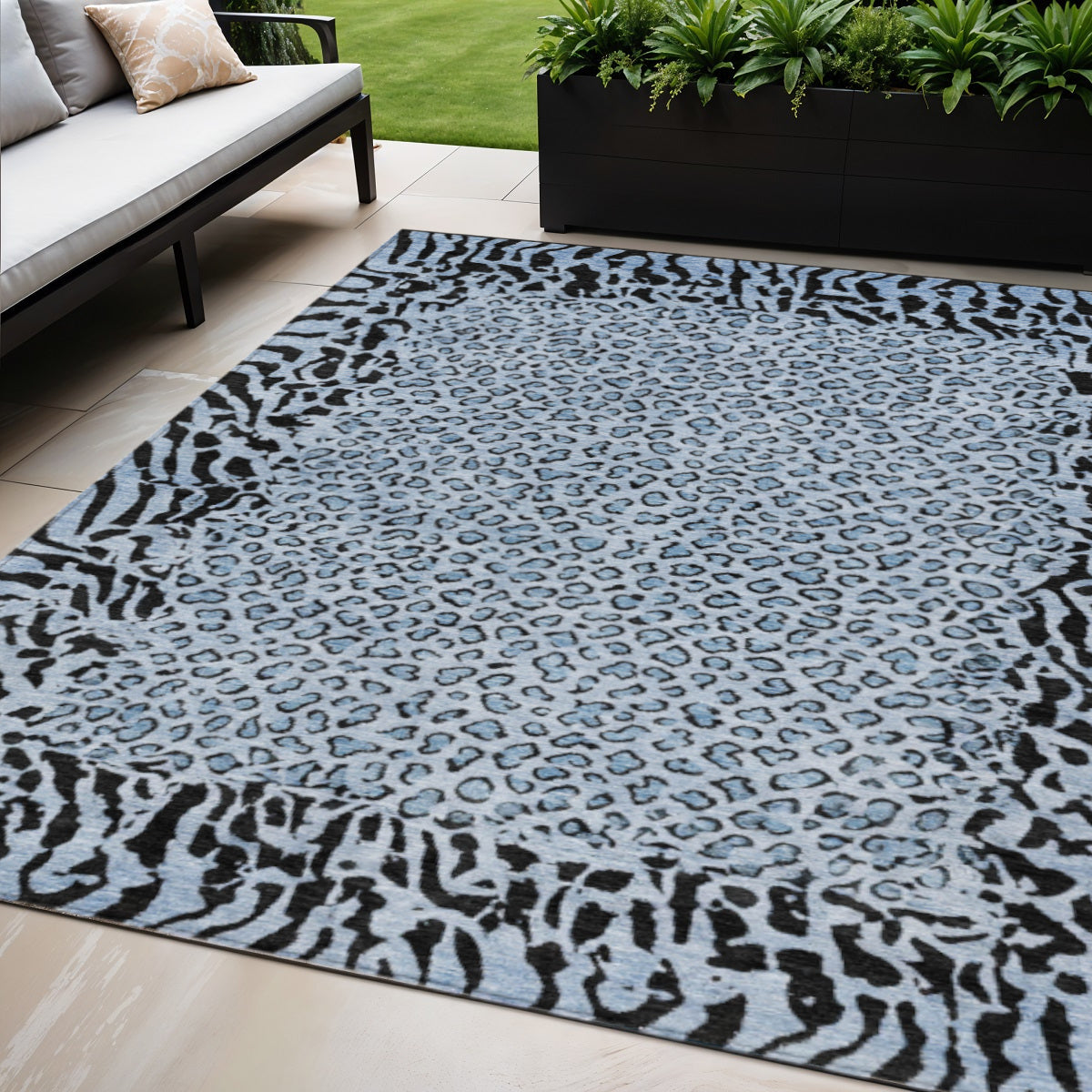 5 X 8 Blue Animal Print Washable Indoor Outdoor Area Rug