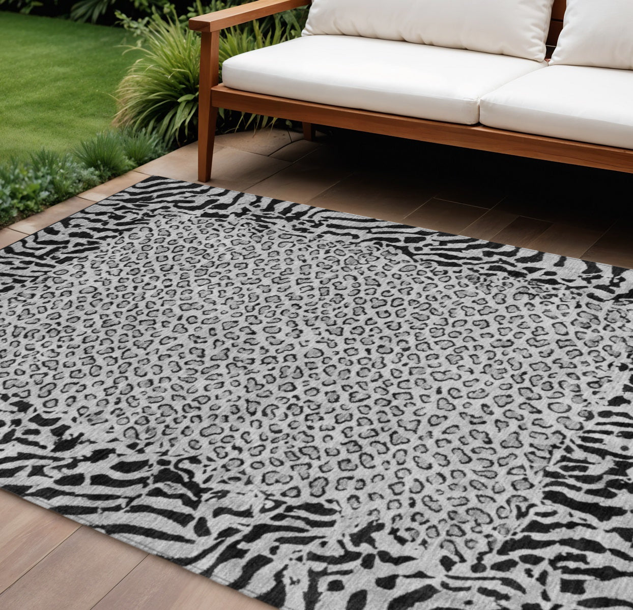 10 X 14 Gray Animal Print Washable Indoor Outdoor Area Rug