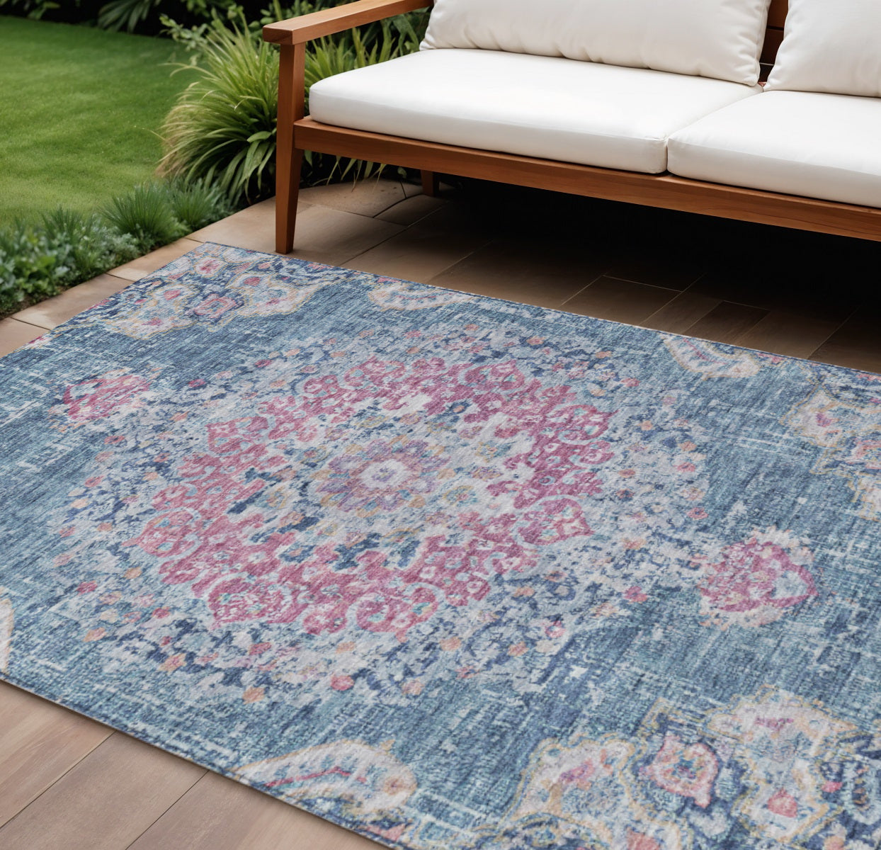 10 X 14 Blue Floral Medallion Washable Indoor Outdoor Area Rug