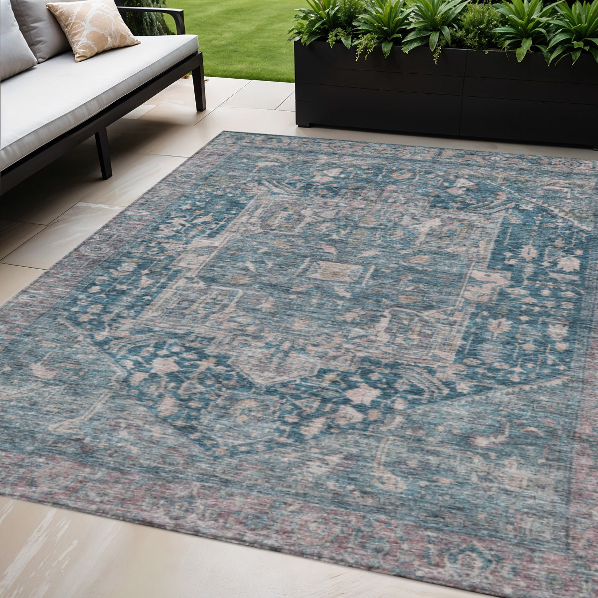 5 X 8 Blue Medallion Washable Indoor Outdoor Area Rug