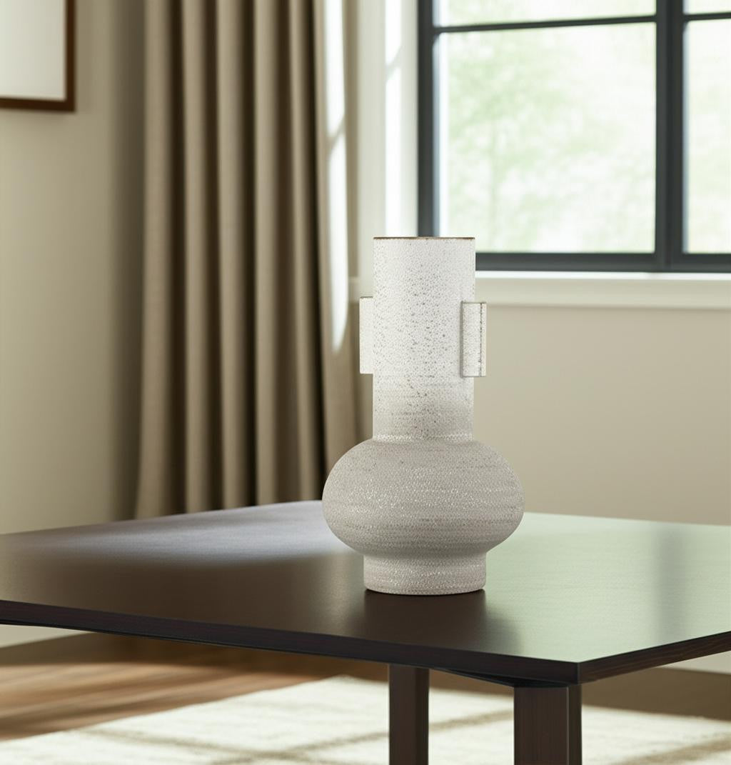 13 Off White And Gold Metal Table Vase