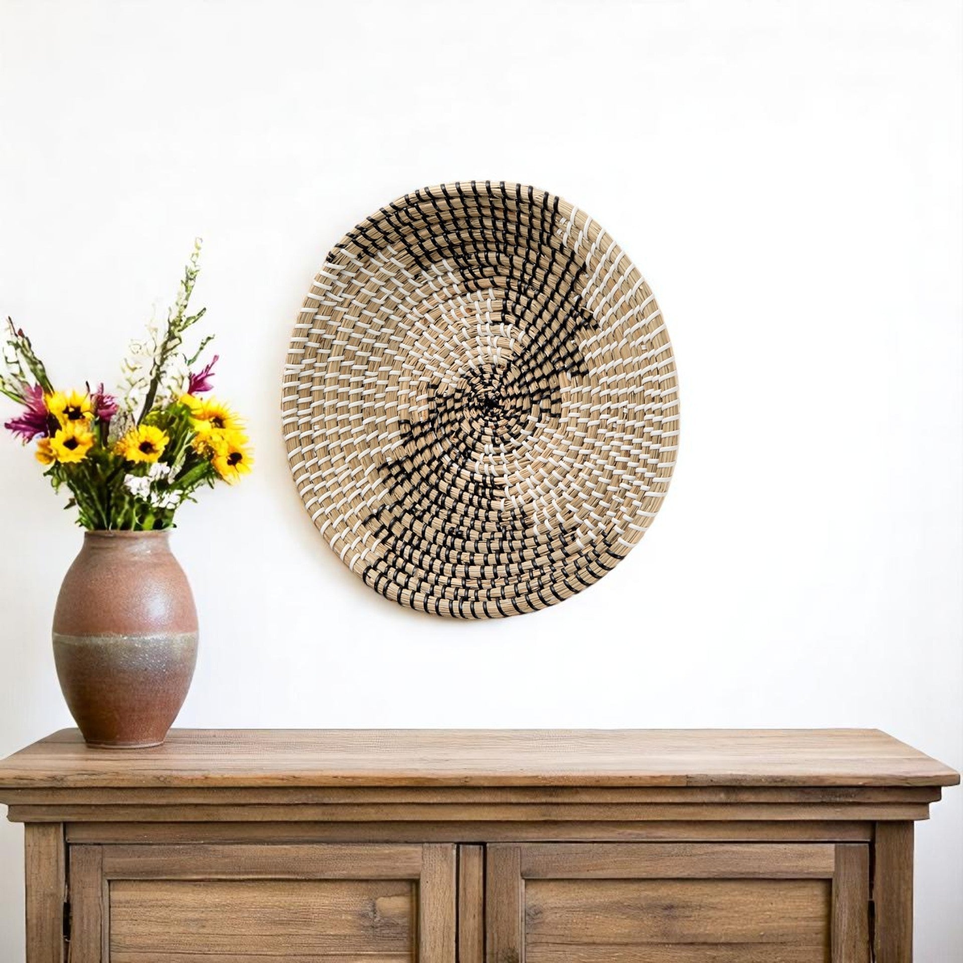 Luna 12 X 12 Black Light Brown And White Abstract Geometric Seagrass Circle Hanging Dimensional Sculpture