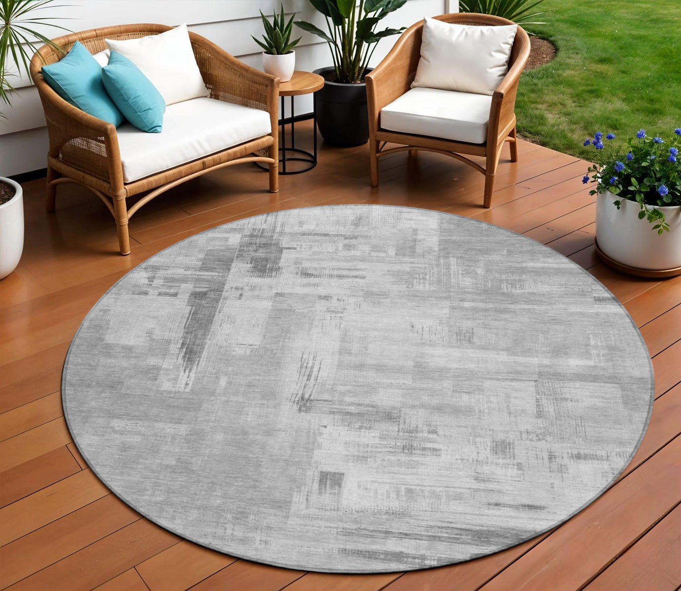 8 Gray And Off White Round Abstract Washable Indoor Outdoor Area Rug