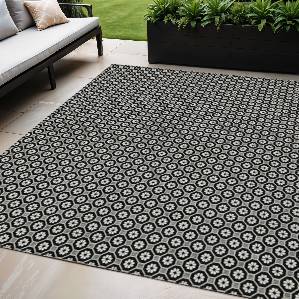 5 X 8 Black And Gray Floral Washable Indoor Outdoor Area Rug