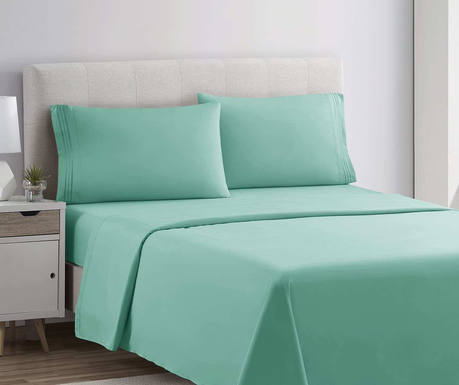 Clara Clark Bed Sheets, Premier 1800 Series 4 Piece Bed Sheet Set, Deep Pocket, Wrinkle, Fade, Stain Resistant, Luxury Soft Bedding Sheets & Pillowcases, Twin-Xl, Mint Green