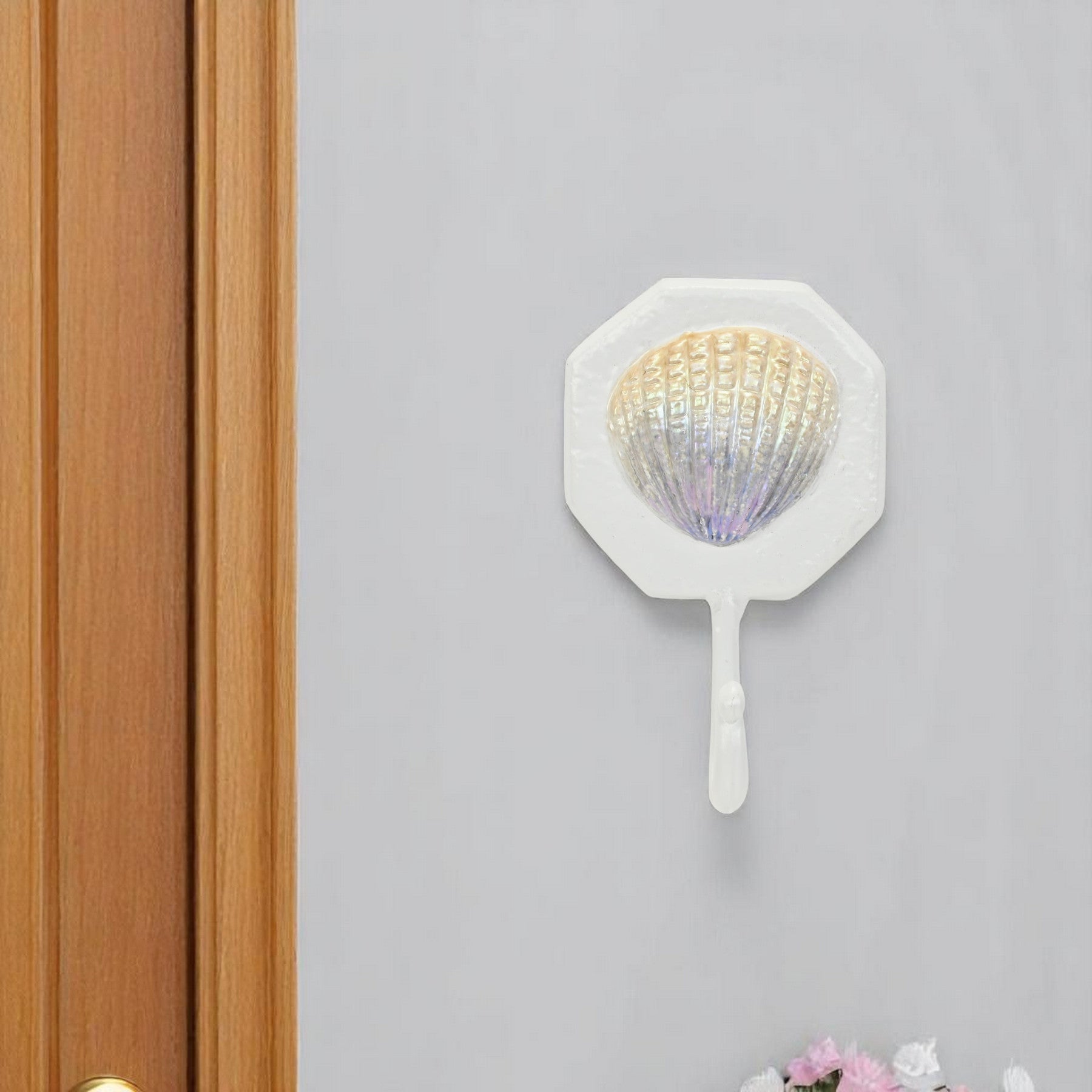 4 Cream And Pearl Cast Iron Seashell Wall Hook