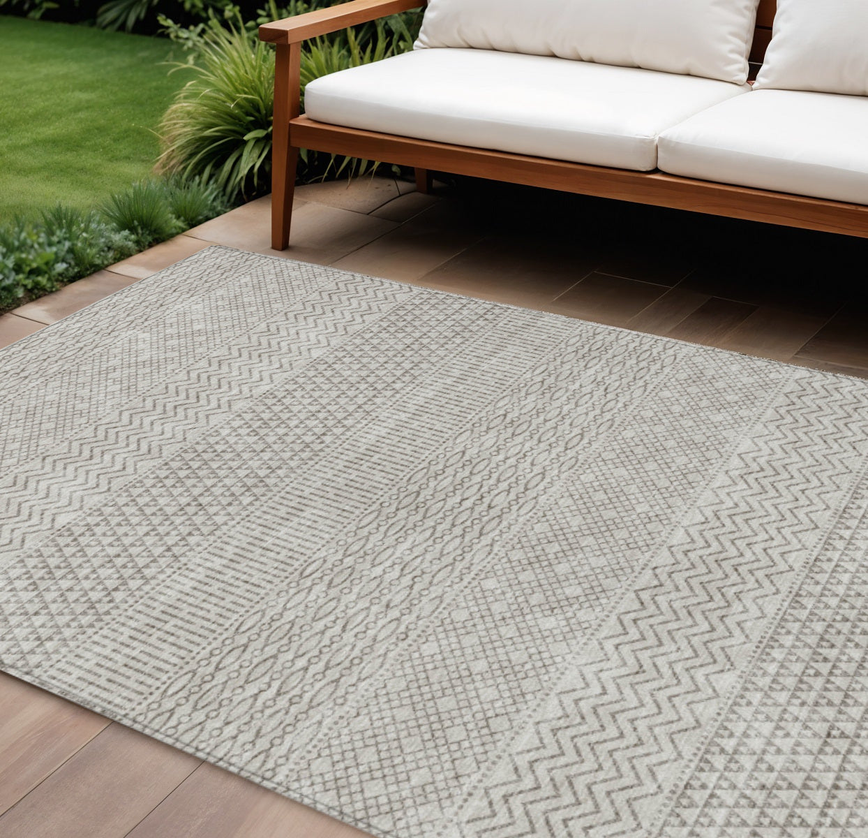 9' X 12' Beige And Ivory Chevron Washable Indoor Outdoor Area Rug