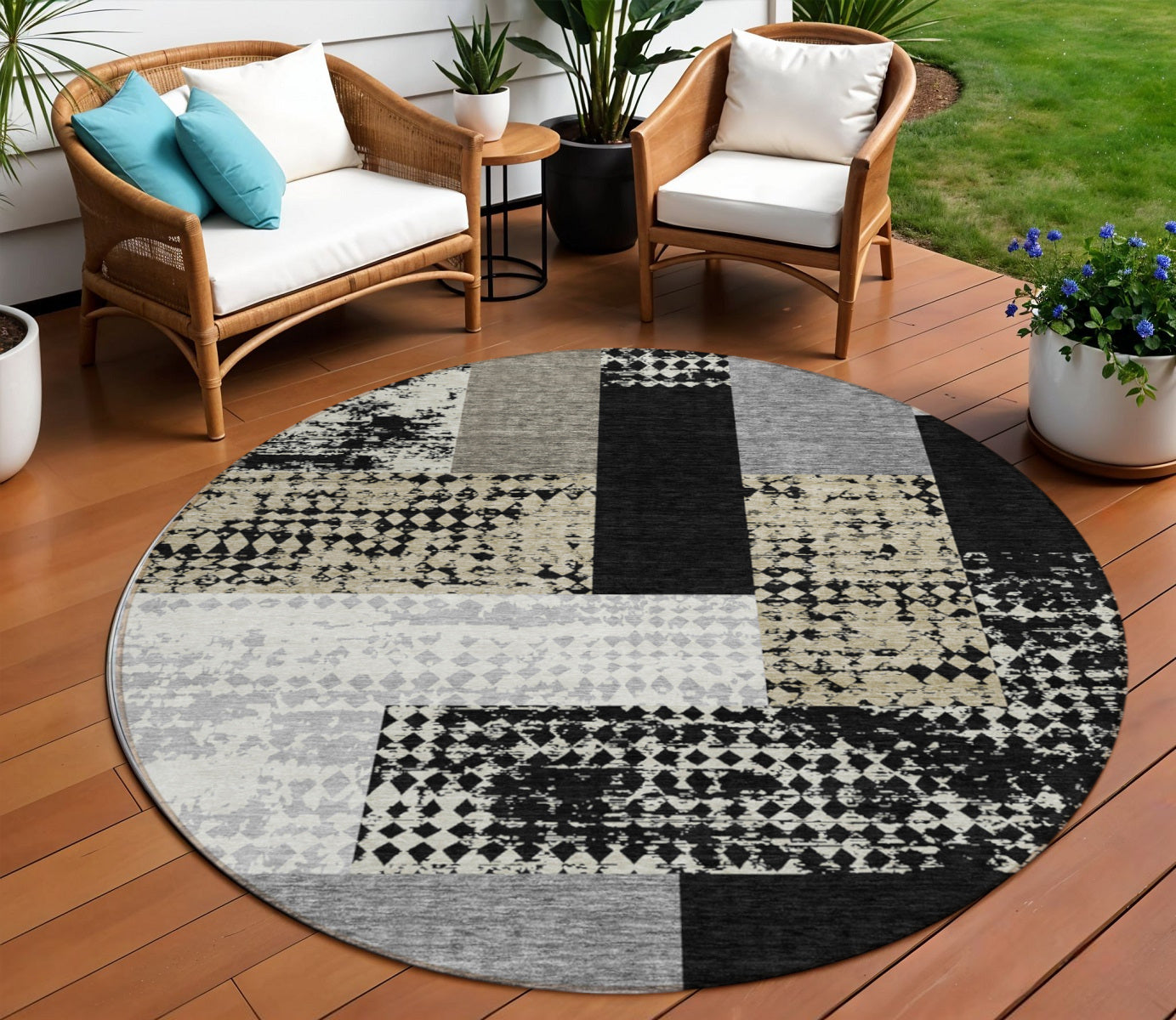 8' Black Taupe And Ivory Round Geometric Washable Indoor Outdoor Area Rug