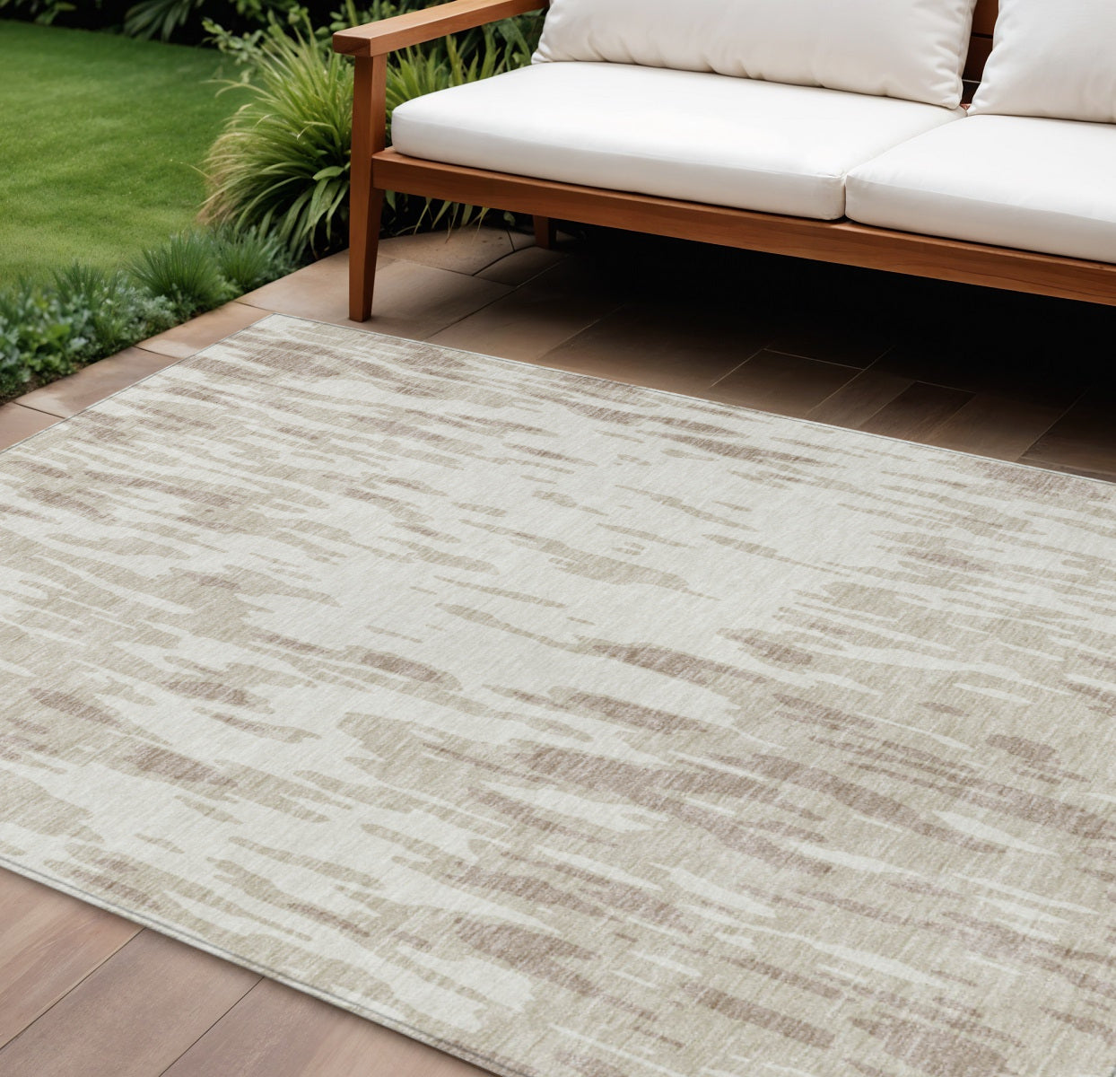 9' X 12' Ivory And Off White Abstract Washable Indoor Outdoor Area Rug