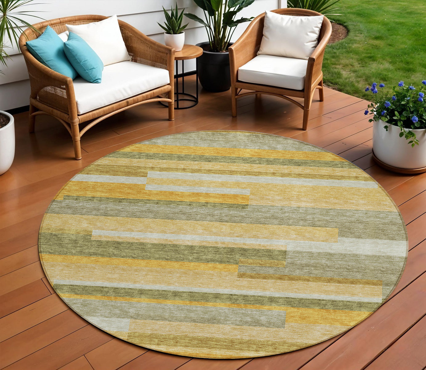 8' Gold Wheat And Ivory Round Striped Washable Indoor Outdoor Area Rug