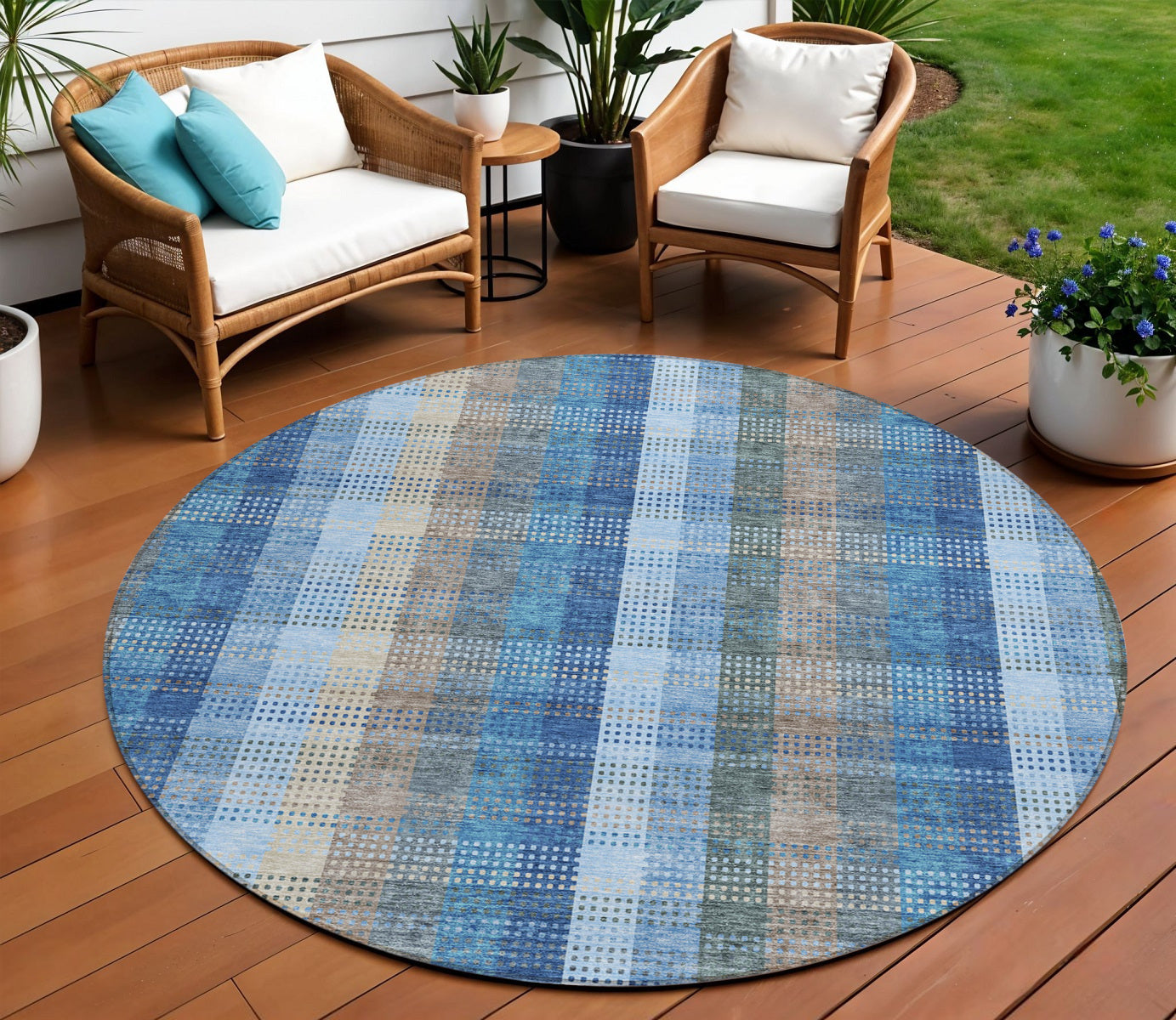 8 Denim Blue Sky Blue And Beige Round Plaid Washable Indoor Outdoor Area Rug