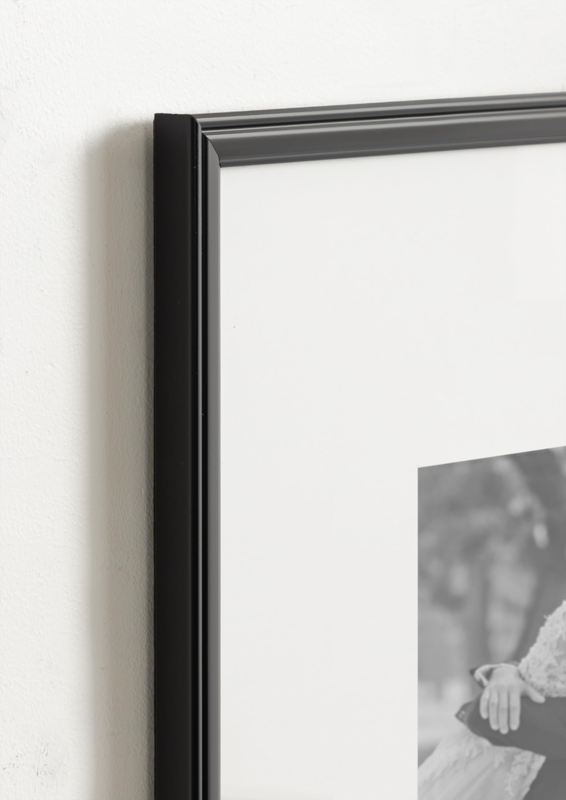 Kate And Laurel Adlynn Rectangle Picture Frame Set Of 3, 11 X 14 Matted To 5 X 7, Black, Modern Three-Piece Frame Set For Galler