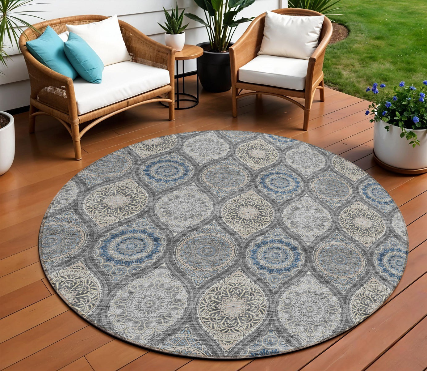 8 Gray Ivory And Navy Blue Round Floral Medallion Washable Indoor Outdoor Area Rug