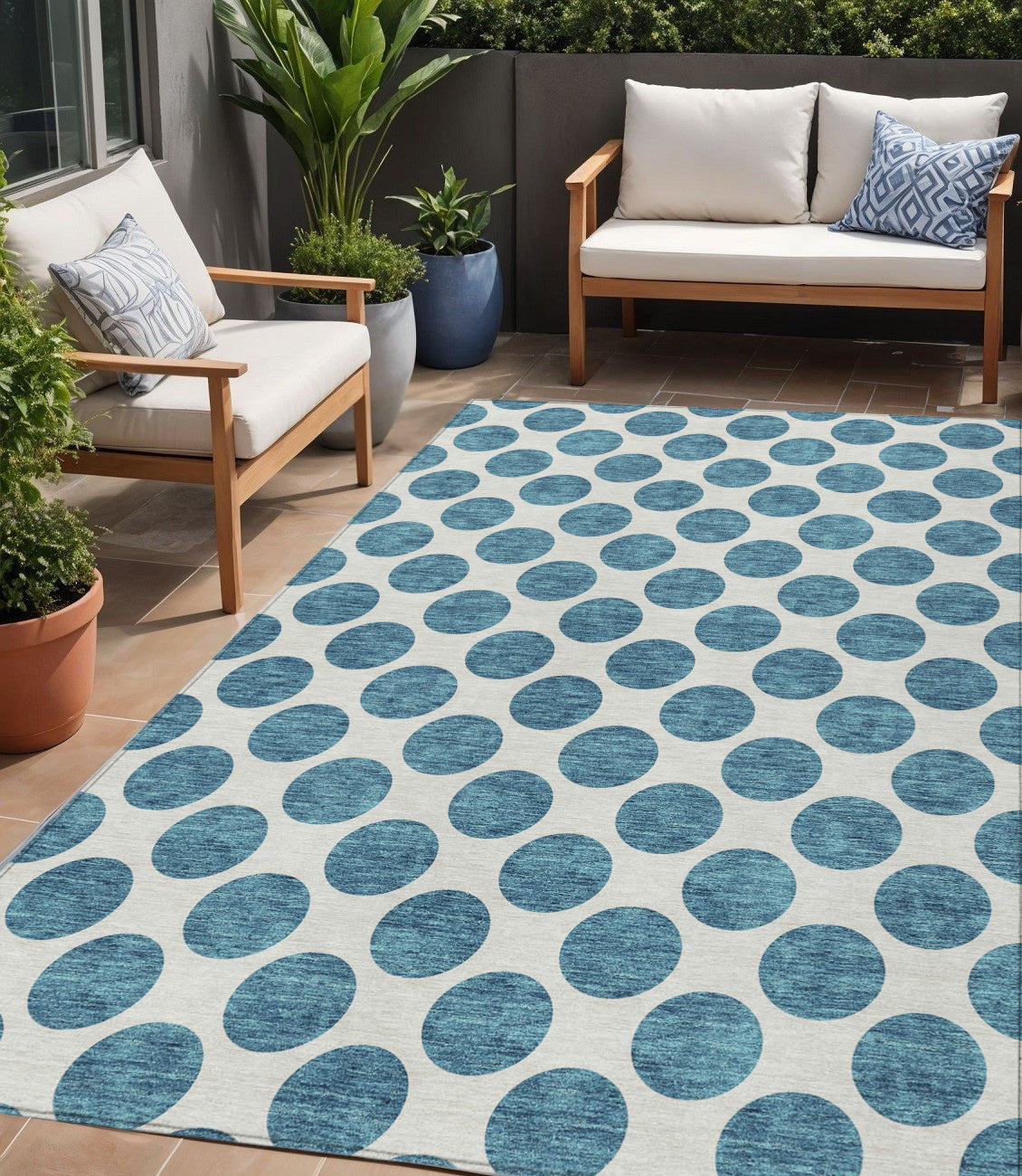 5 X 8 Teal Blue And Ivory Polka Dot Washable Indoor Outdoor Area Rug