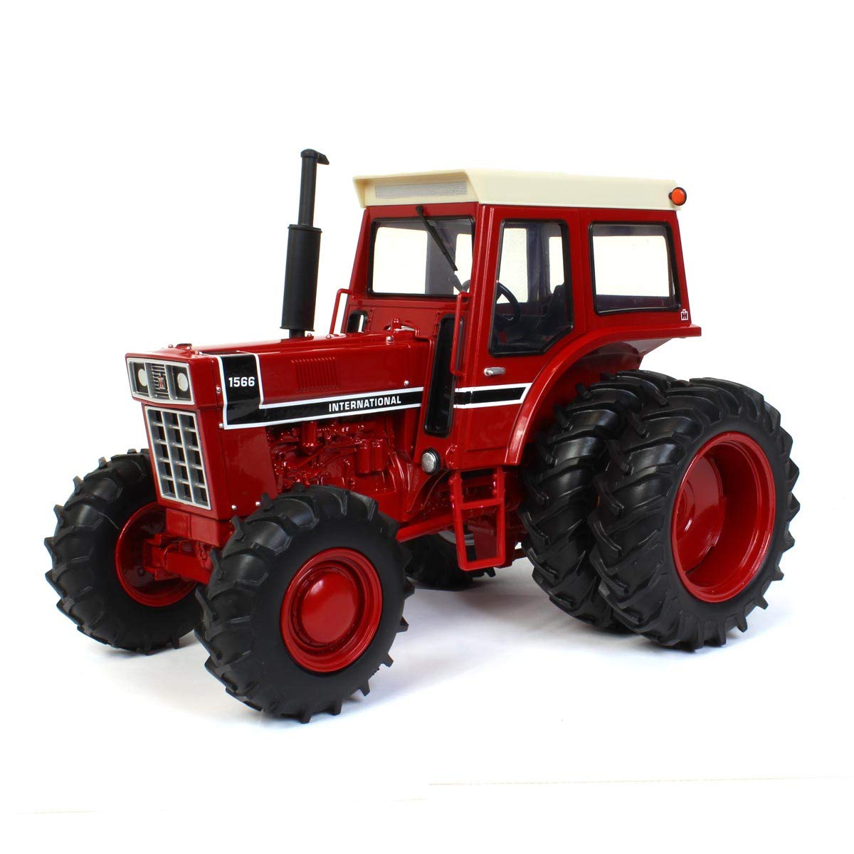 Ertl 1/16 Prestige Series International Harvester 1566 Cab Mfd With Duals 44218