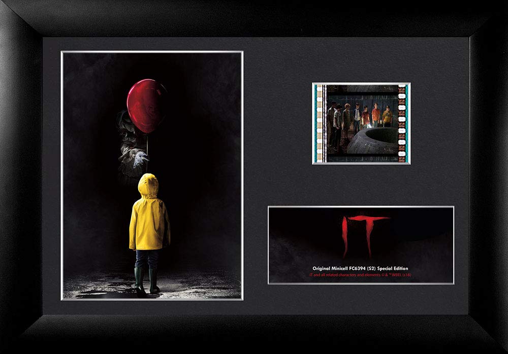 Filmcells Trend Setters - It - Pennywise The Dancing Clown And Georgie 7    X 5    Minicell Desktop Presentation - Featuring 35