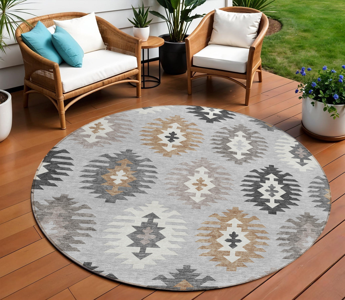 8 Silver Beige And Charcoal Round Southwestern Washable Indoor Outdoor Area Rug