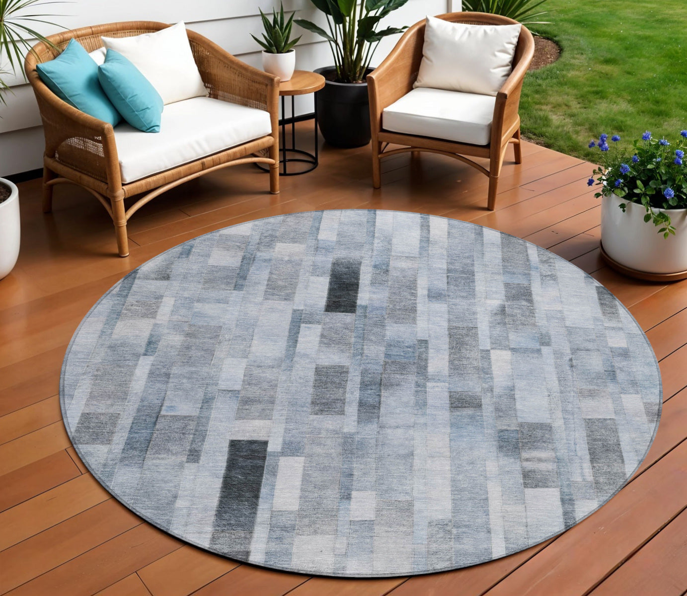 8 Blue And Gray Round Striped Washable Indoor Outdoor Area Rug