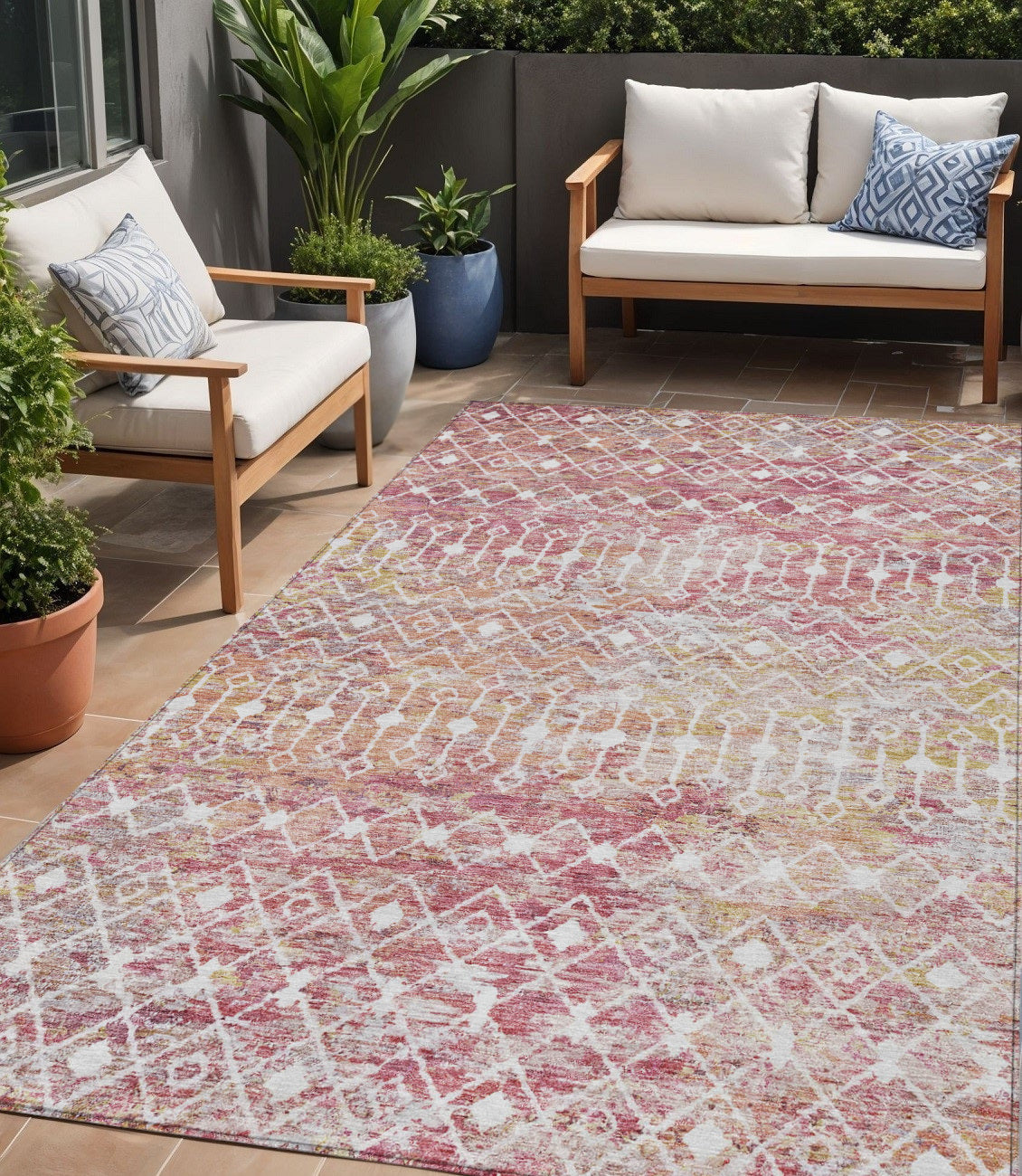 5 X 8 Pink And Ivory Argyle Washable Indoor Outdoor Area Rug