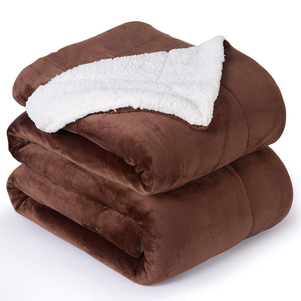Nanpiper Fleece Throw Blanket Reversible Sherpa Flannel Blanket Super Soft Fuzzy Plush Microfiber (90'X90' Brown) Queen
