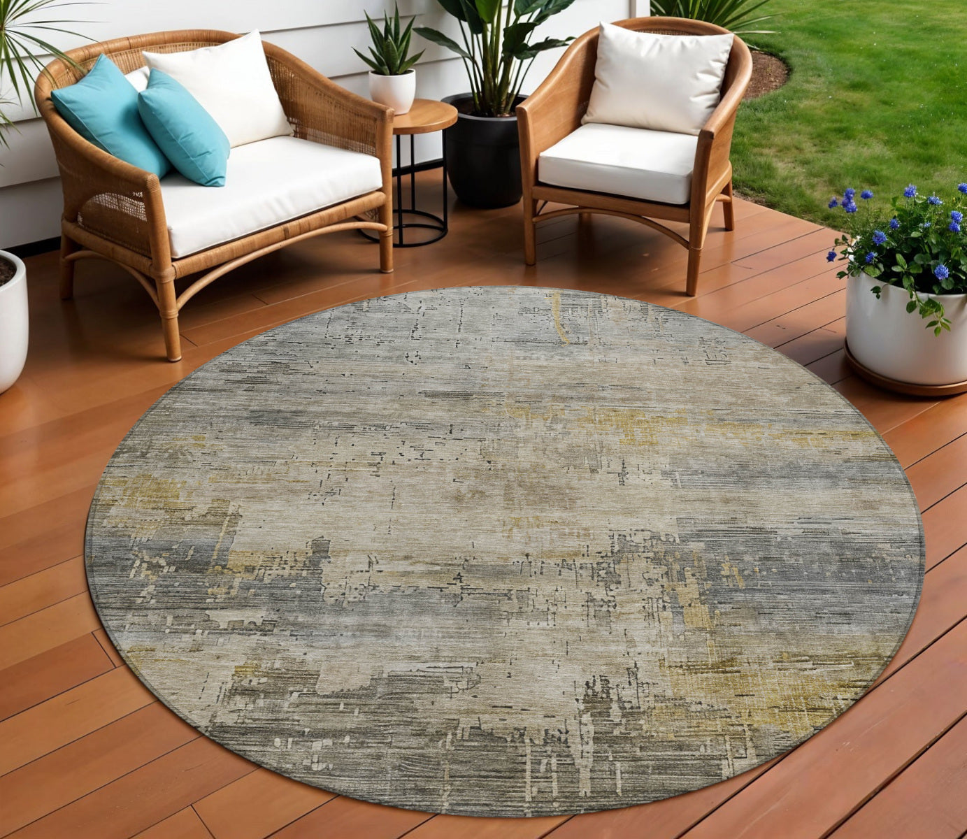 8 Pewter And Wheat Round Abstract Washable Indoor Outdoor Area Rug