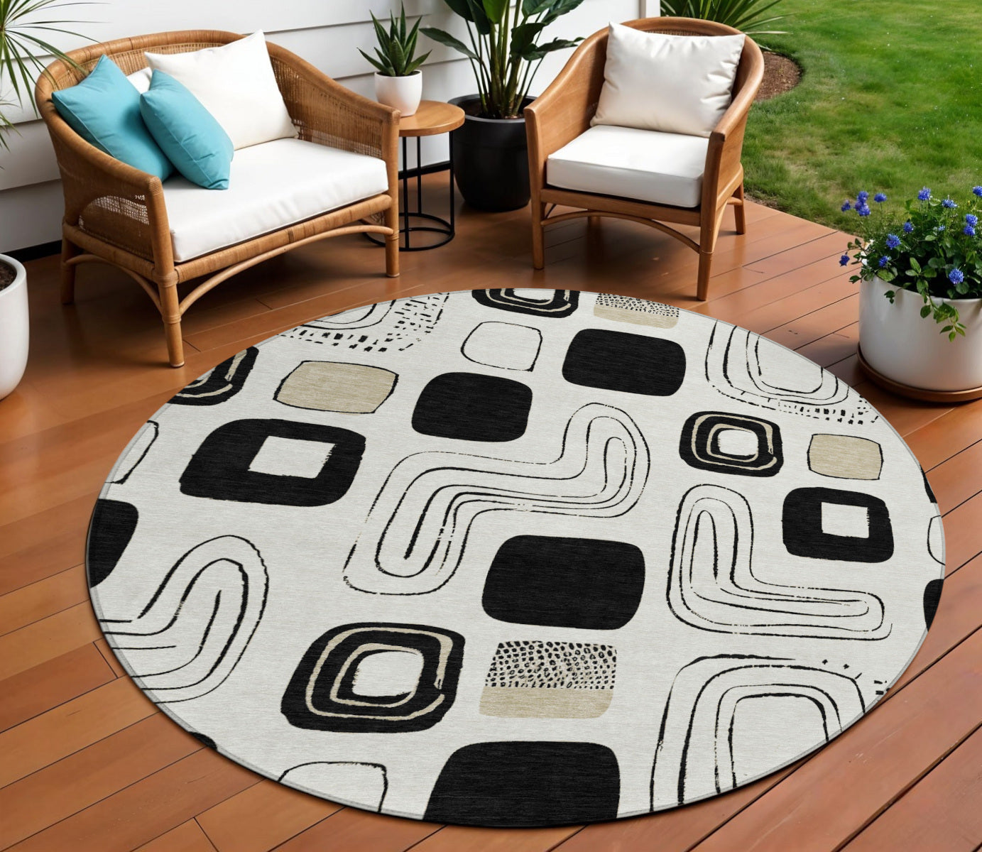 8 Ivory Black And Beige Round Geometric Washable Indoor Outdoor Area Rug