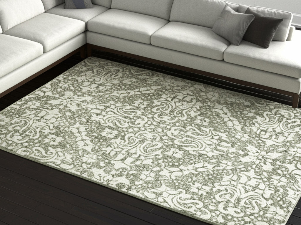 8' X 10' Ivory And Green Floral Hand Tufted Area Rug