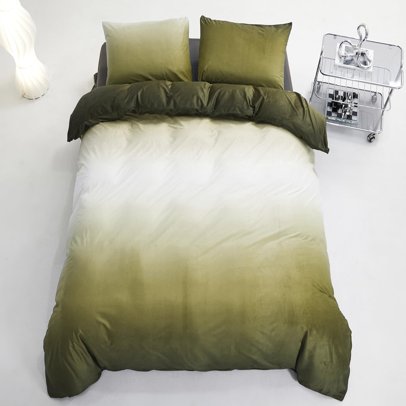 Karever Green White Comforter Set Velvet Queen Gradient Olive Green Bedding Comforter Women Plain White And Army Green Gradient