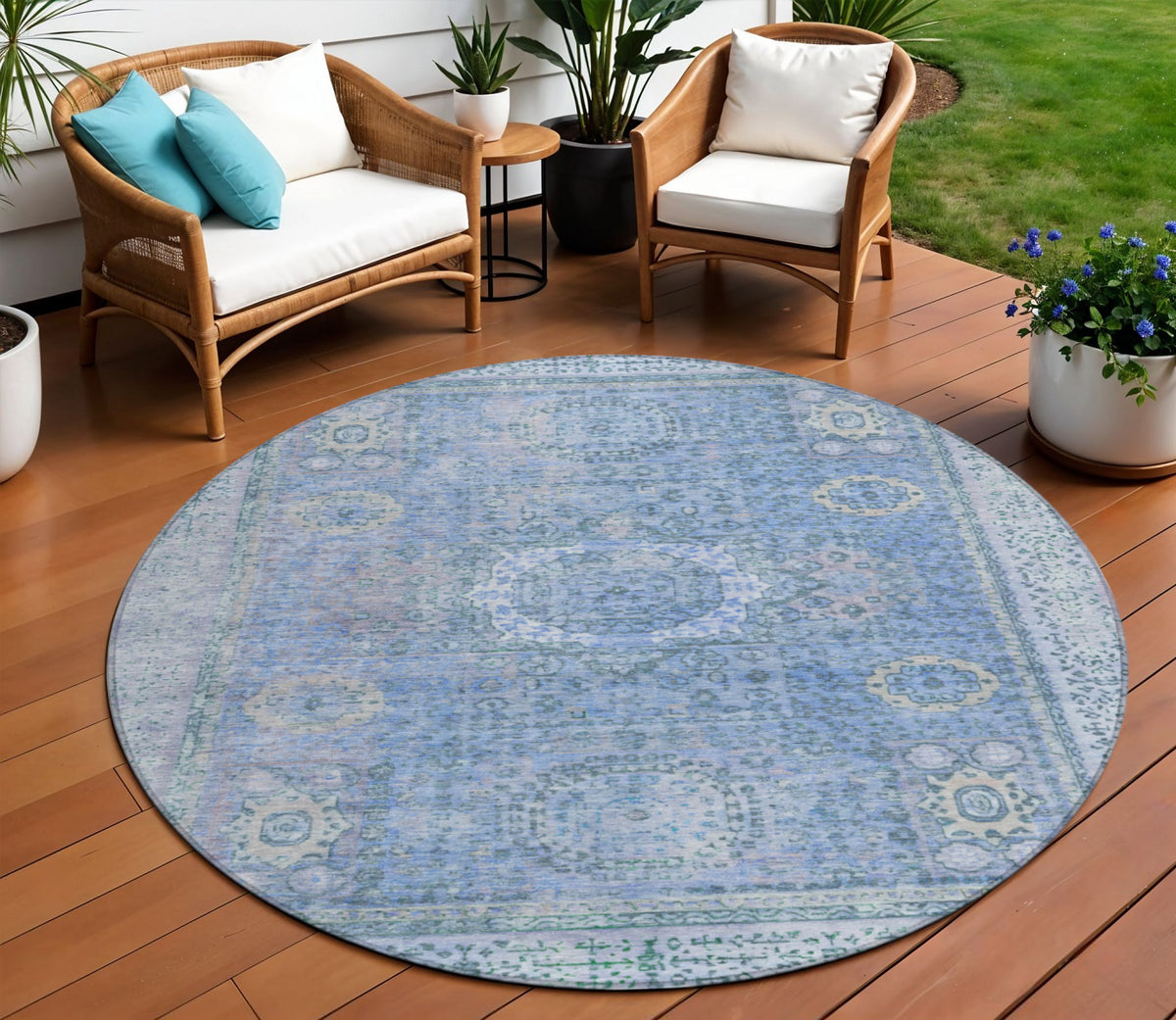 8 Blue And Ivory Round Floral Medallion Washable Indoor Outdoor Area Rug