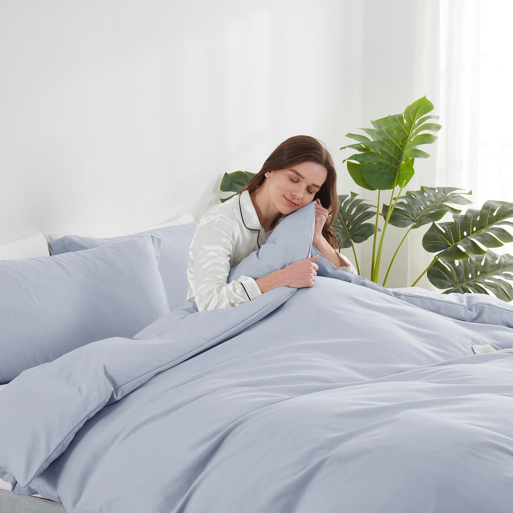 Hearth & Harbor Ice Blue Duvet Cover Queen Size - 3 Piece Queen Duvet Cover Set, Soft Double Brushed Queen Size Duvet Covers Wit