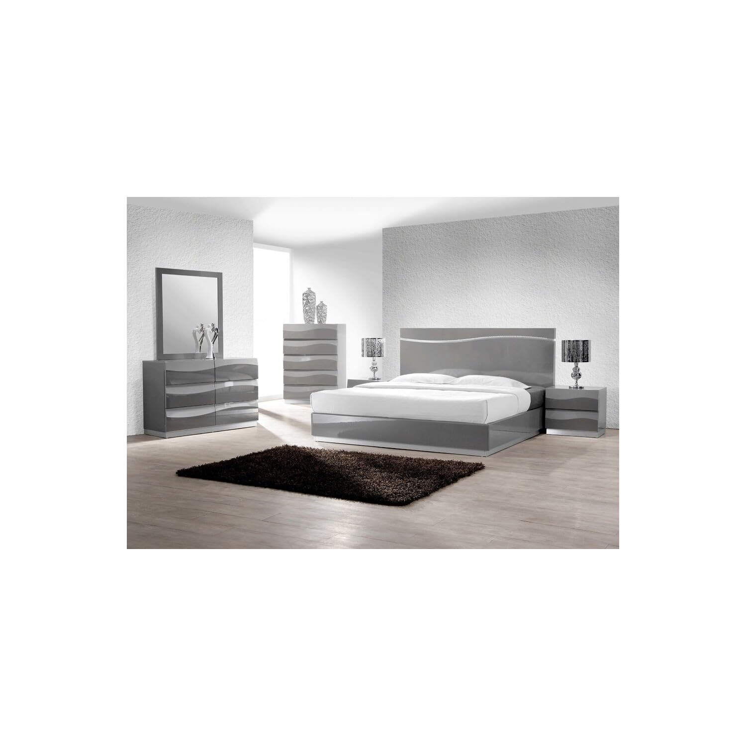 Best Master Furniture Leon Gray With Silver Base Platform Bed, Cal King