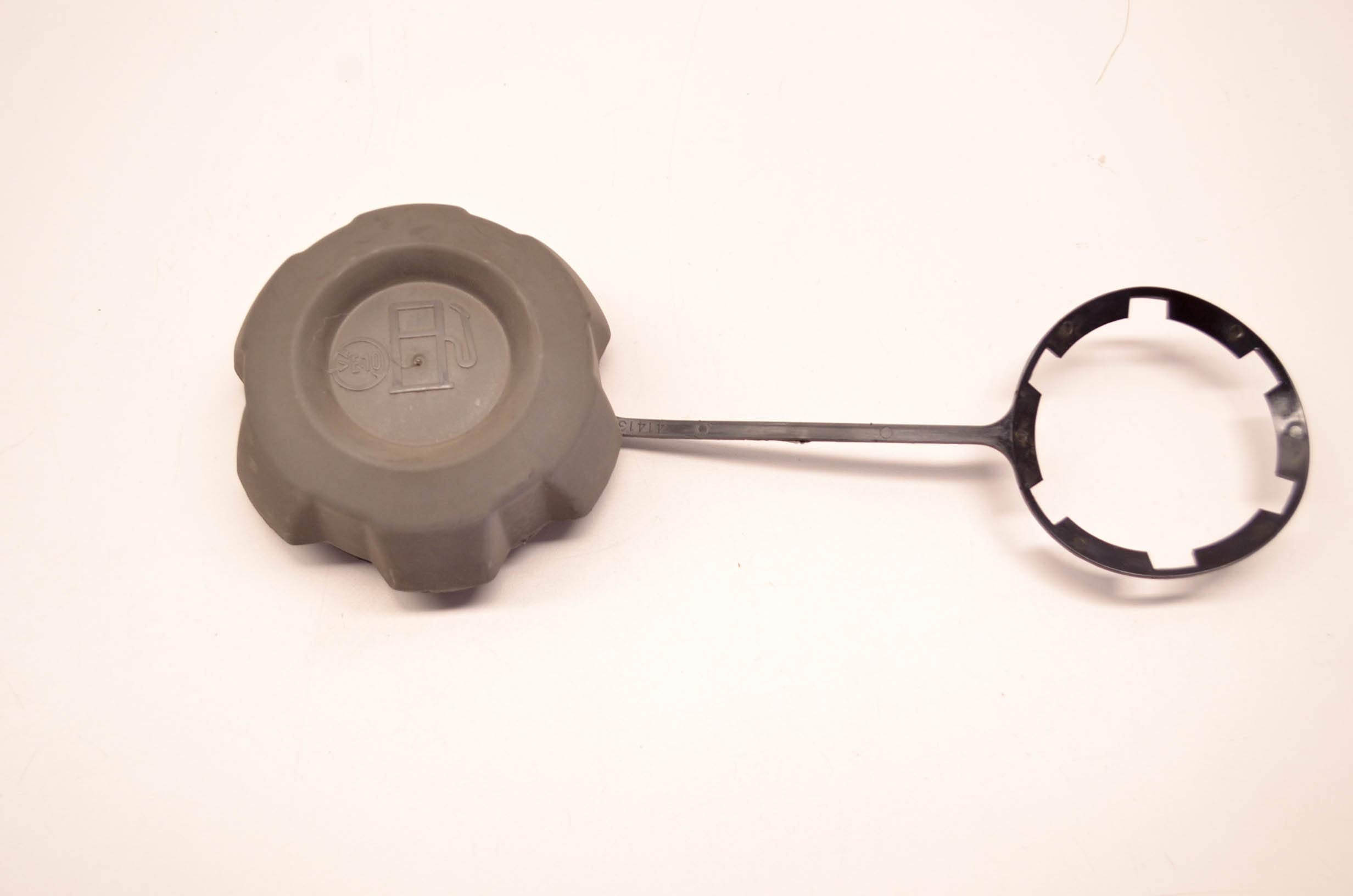 Husqvarna 532439208 Flat Cap Assembly Genuine Original Equipment Manufacturer (Oem) Part