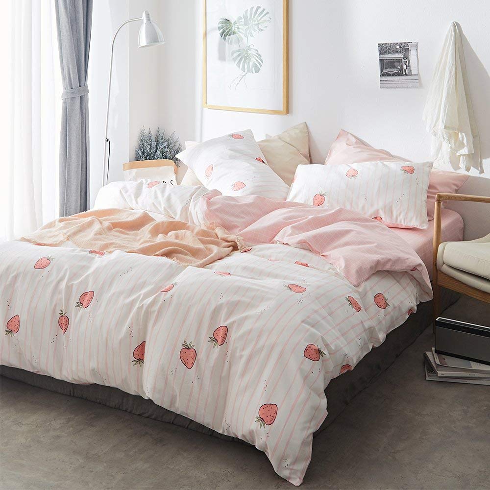 Lifetb Cute Strawberry Duvet Cover Full Size Soft Cotton Pink Strawberry Bedding Sets Cartoon Fruits Style Strawberry Comforter