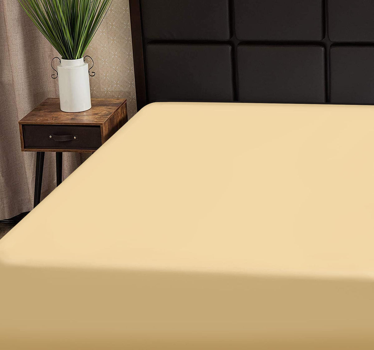 Superior Linen - Fitted Sheet, 100% Cotton 200 Thread Count, Cool Breathable Soft And Comfortable, Machine Wash And Dry (Three Q