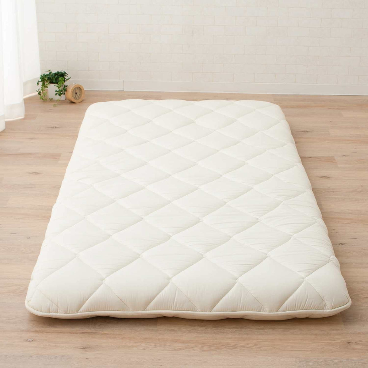 Emoor Japanese Futon Mattress Classe Twin Made In Japan White, Foldable Floor Sleeping Bed Tatami Mat