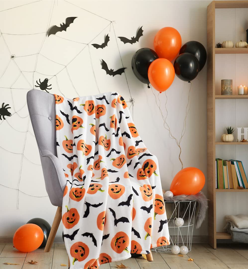 Serafina Home Throw Halloween Blanket: Fuzzy Happy Jack O'Lantern Pumpkins And Black Bat Print On Velvet Fleece For Sofa Bed Cou