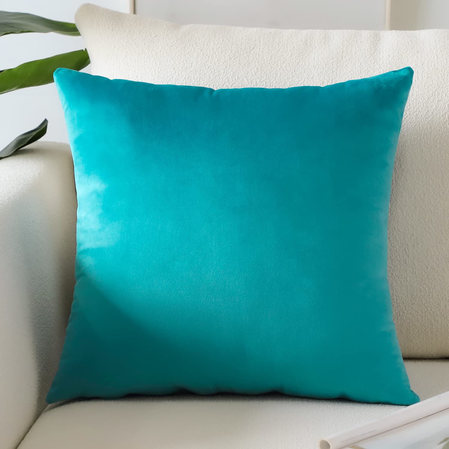 Artscope Luxury Velvet Pillow Covers Super Soft Decorative Square Throw Pillow Covers Case Cushion Covers For Sofa Couch Bedroom Car Decor 20X20 Inch Turquoise