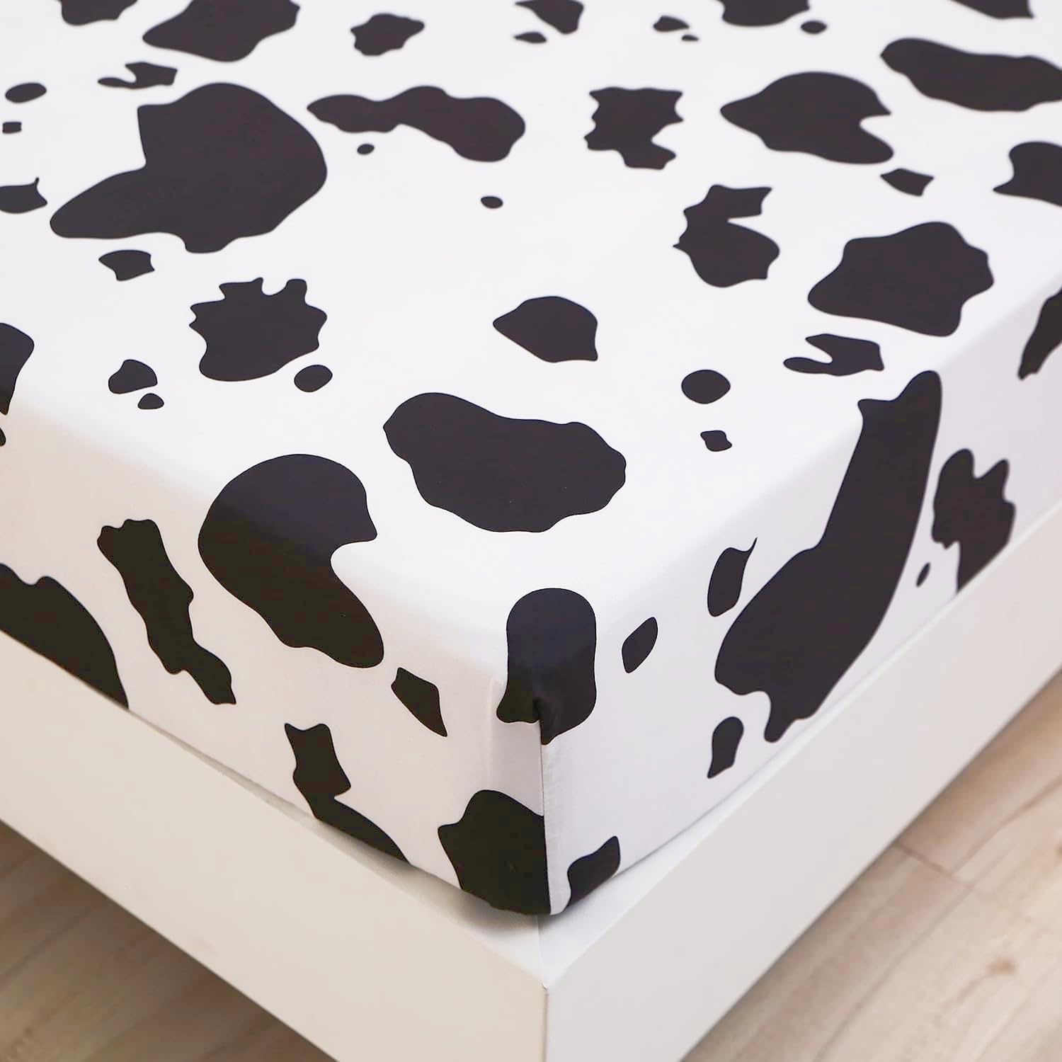 Sdy 3Pcs Milk Cow Print Stuff Bedding Fitted Sheet Set Queen Size, Cartoon Cow Pattern Fitted Sheet With Deep Pocket And 2 Pillo