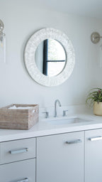 Kouboo 1040142, Pearlescent White Round Capiz Seashell Sunray Wall Mirror